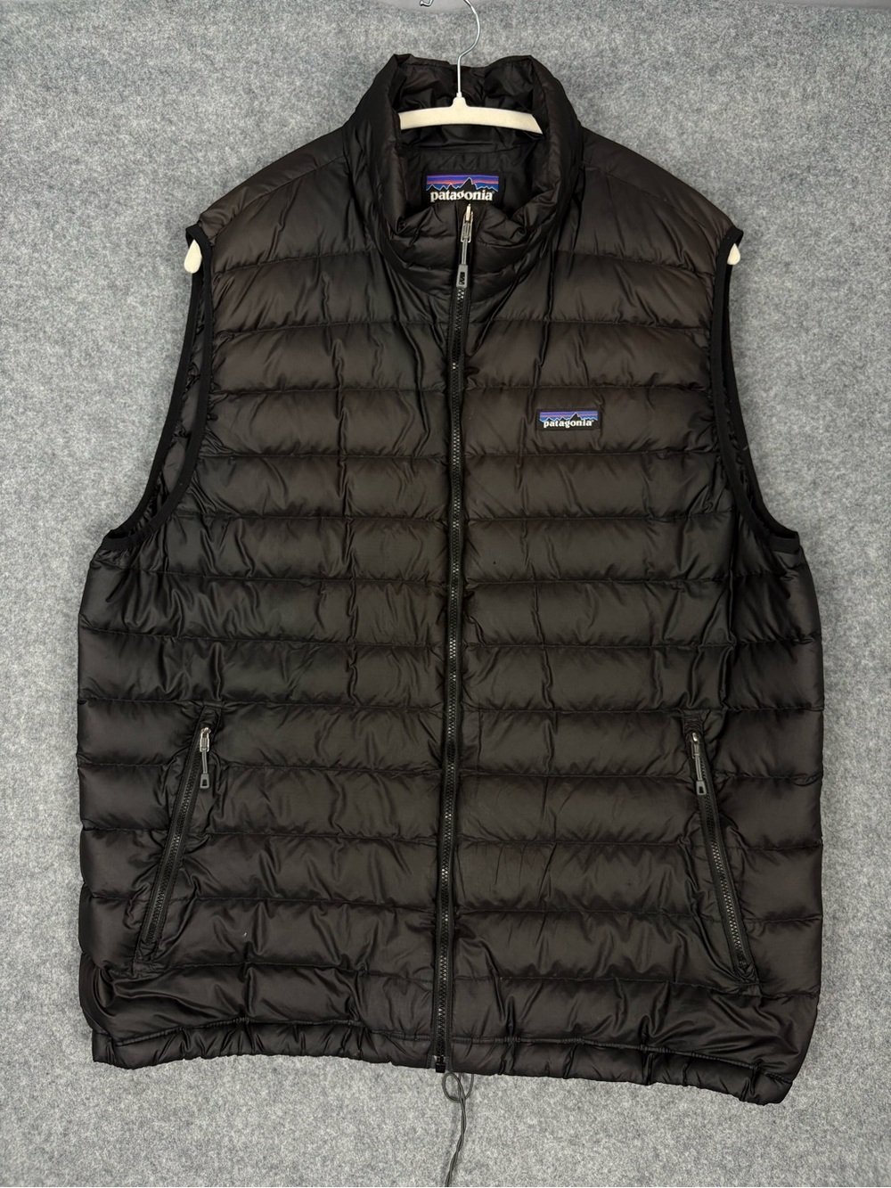 Patagonia Men’s XL Black Down Puffer Vest